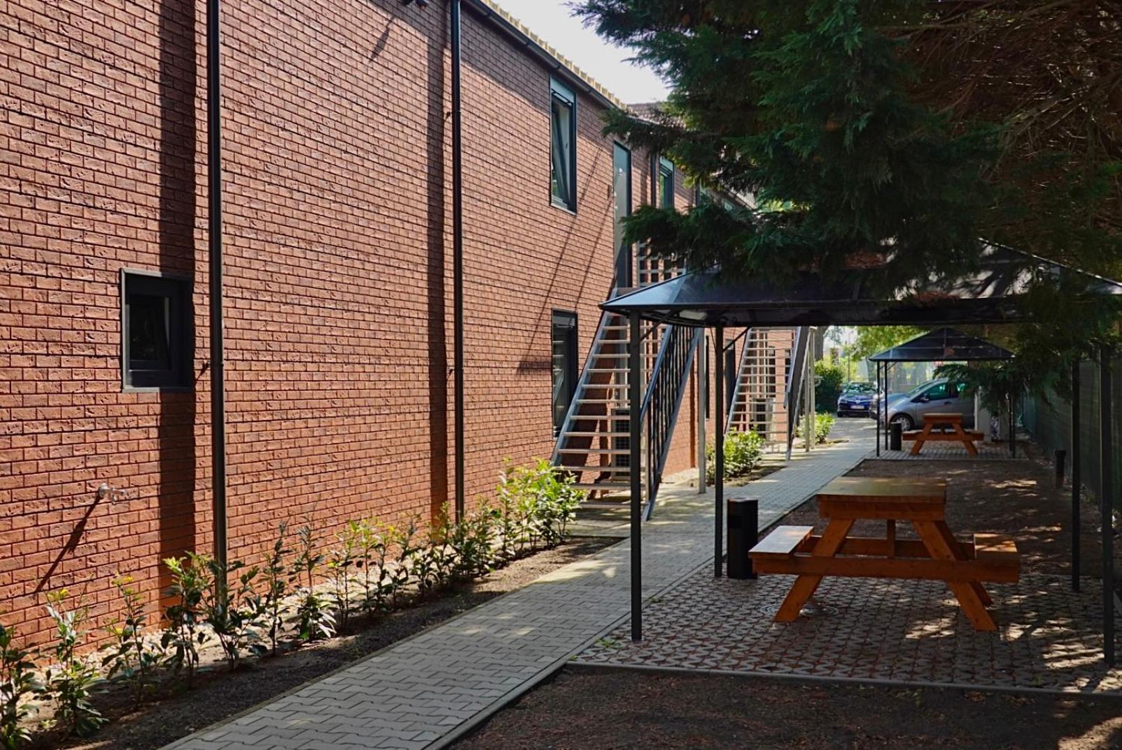 Comfort Housing Apartments Falkensee Eksteriør bilde